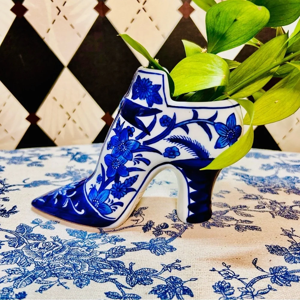 Vintage Delft Vase Blue & White Ceramic Shoe Planter or Desk Stationary Hold - Picture 8 of 10